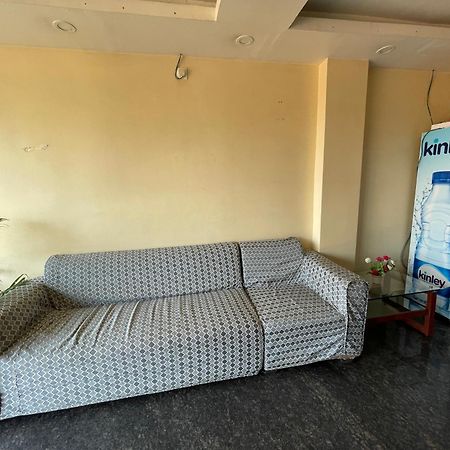 Hotel Golden Wave Puri Zewnętrze zdjęcie