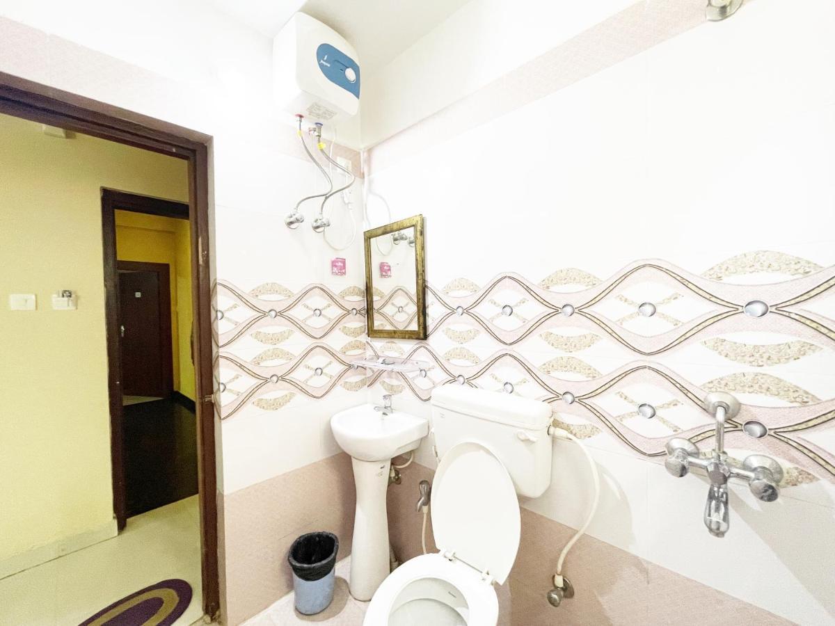 Hotel Golden Wave Puri Zewnętrze zdjęcie